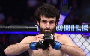 Забит Магомедшарипов: "Я не хотел, чтобы бой с Каттаром переносился"