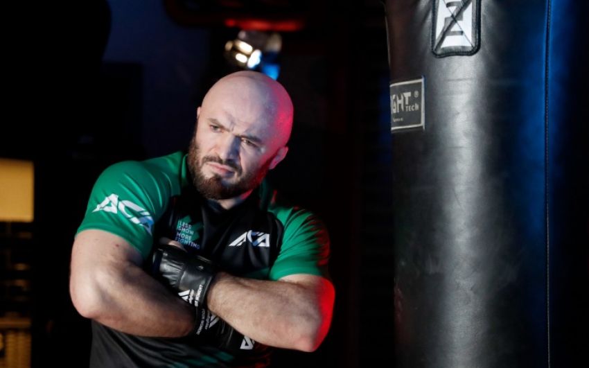 Магомед Исмаилов - о вызове Минеева на турнире AMC Fight Nights: "Его поведение меня выбешивало"