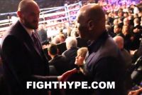 Тайсон "Величайший" Фьюри во время боксерского вечера в Бруклине пообщался с журналистами, фанатами и Майком Тайсоном