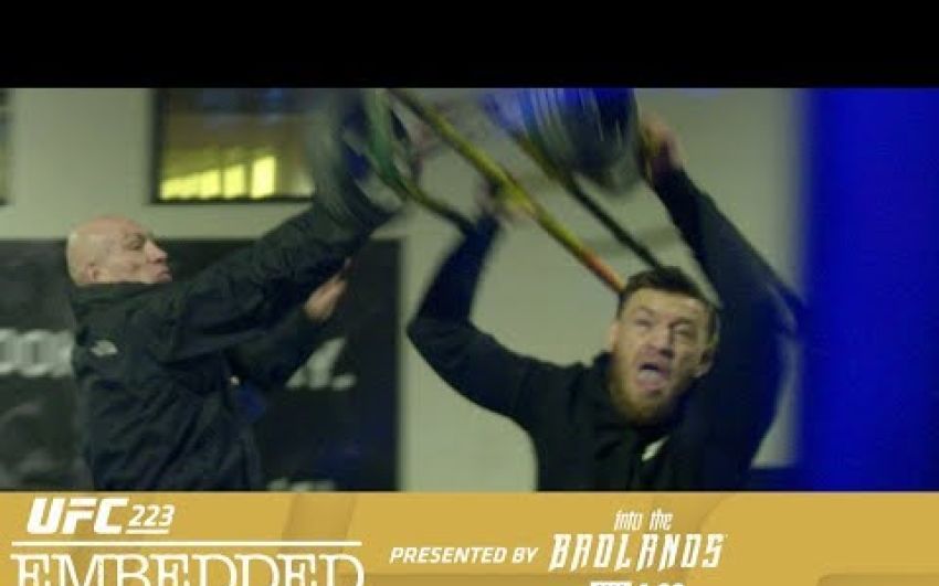 Полное видео нападения Макгрегора изнутри автобуса бойцов UFC 223