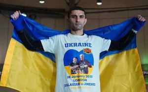 Штонда: "Далакян показывает зрелищный и разносторонний бокс"