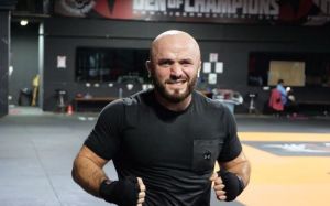 Магомед Исмаилов: "Джонс может навести шороху в тяжелом весе"