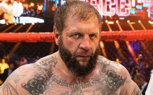 Камил Гаджиев считает, что Александр Емельяненко легкомысленно относится к бою с Кокляевым