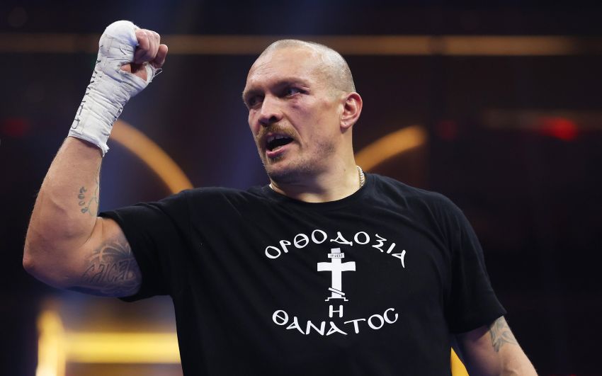 Александр Усик обратился к болельщикам после победы в реванше с Фьюри: видео