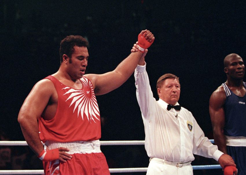 Боксёр-тяжеловес Паэа Вольфграмм: Олимпийская гордость Тонги