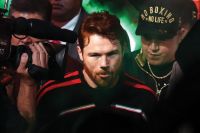 Президент Golden Boy Promotions: "Если Мейвезер хочет реванша с Канело, то без проблем!"