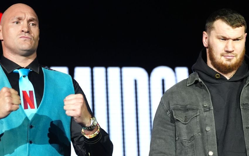 Названы гонорары Фьюри и Махмудова за предстоящий бой