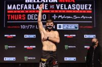 Магомед Магомедов уверенно победил Матеуса Маттоса на Bellator 254