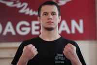 Усман Нурмагомедов подписал контракт с Bellator