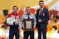 Абдулманап Нурмагомедов попал в Книгу рекордов России