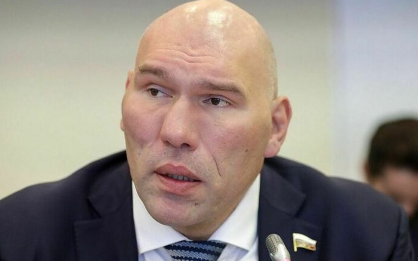 Николай Валуев отреагировал на стрельбу Усика по позициям российских оккупантов