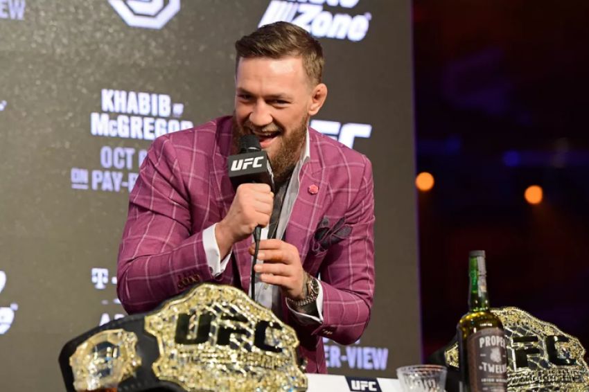 Конор МакГрегор проведет в UFC еще как минимум восемь боев