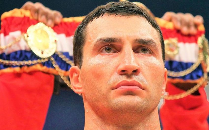 Владимир Кличко не предоставил возможность боя за титул чемпиона мира в тяжёлом весе перспективному контендеру Роберту Хелениусу