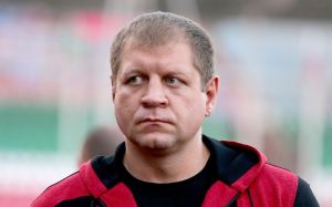 Гаджи "Автомат" Наврузов - о возможном поединке с Александром Емельяненко: "Меня потом болельщики съедят"
