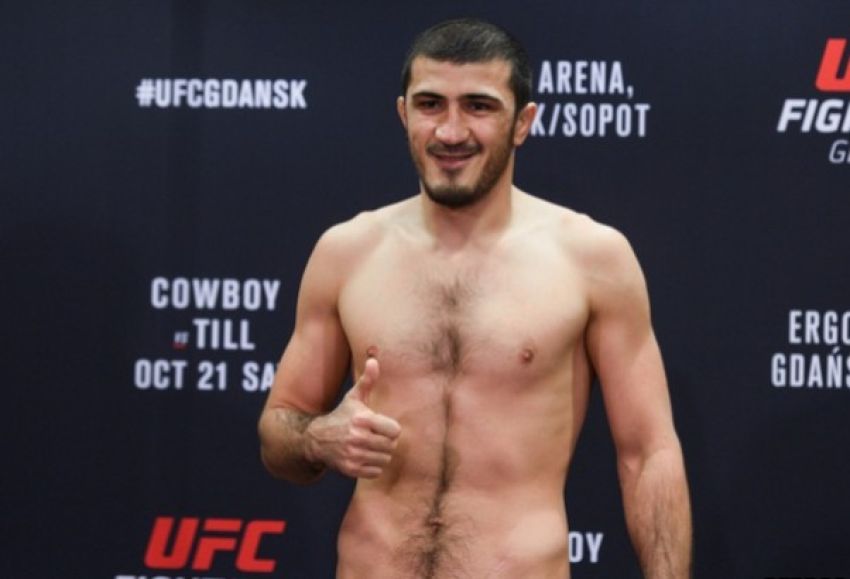 Рамазан Эмеев победил Стефана Секулича единогласным решением судей на UFC Fight Night Moscow