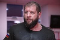 Тренер "Ахмата" объяснил, почему у Емельяненко нет проблем с дисциплиной, когда он тренируется в Грозном