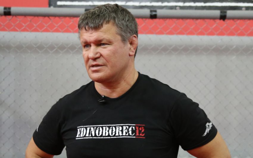 Олег Тактаров восхитился борщом и заговорил по-украински