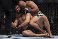 Андрей Орловский был "задушен" де Лимой на турнире UFC Fight Night 213