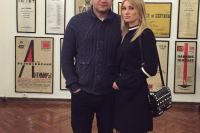 Полина Емельяненко (жена и менеджер Александра): "Александр действительно ограничен в своих передвижениях"