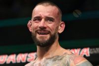 Джо Роган: "Появление CM Punk в основном карде UFC 225 — это отвратительно"