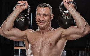 Виталий Кличко: "Чтобы ничего не болело, я тренируюсь каждый день"