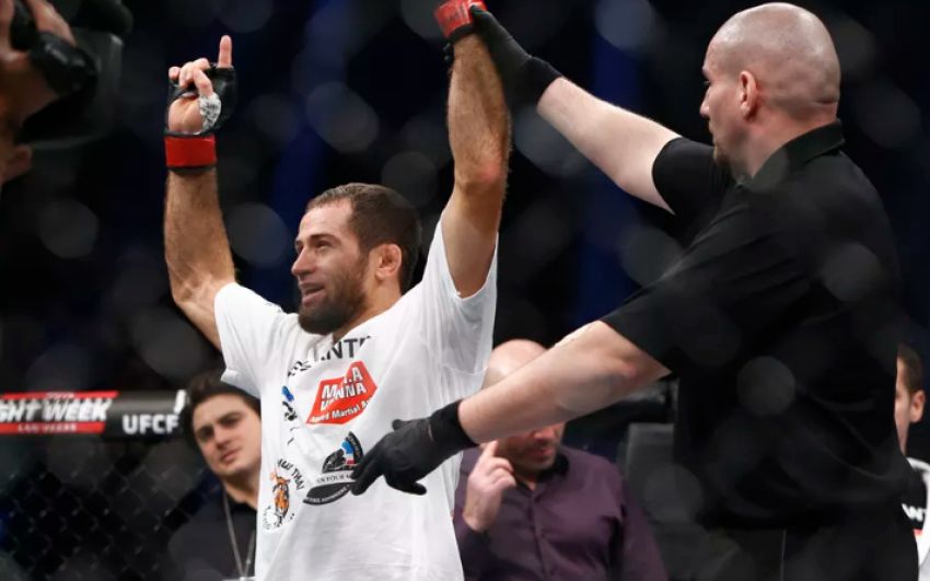 Майрбек Тайсумов не сможет принять участие в турнире UFC 223 из-за проблем с визой