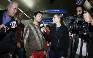 Мэнни Пакьяо прибыл в Лос-Анджелес для встречи с Тимоти Брэдли