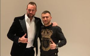 Василий Ломаченко стал лицом известной компании "Billionaire"