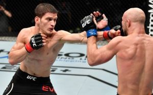 Мовсар Евлоев подерется с Хакимом Даводу на UFC 263
