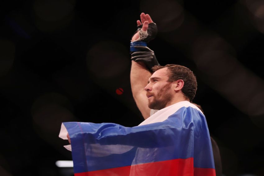 UFC Fight Night 142: Алексей Кунченко уверенно победил Юшина Оками