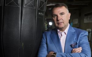 Эгис Климас дал прогноз на бой "Канело" - Ковалев