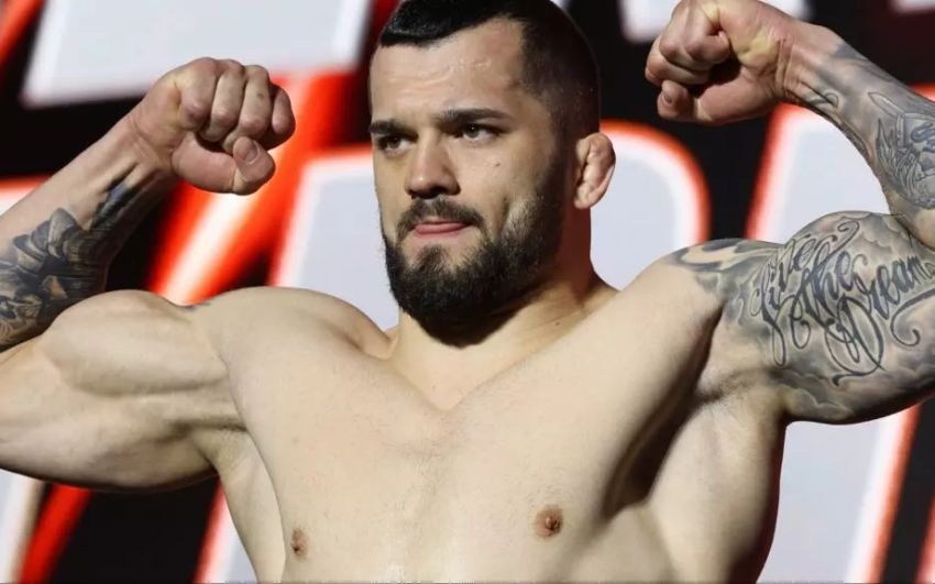 UFC подписал бывшего двойного чемпиона KSW Роберто Солдича