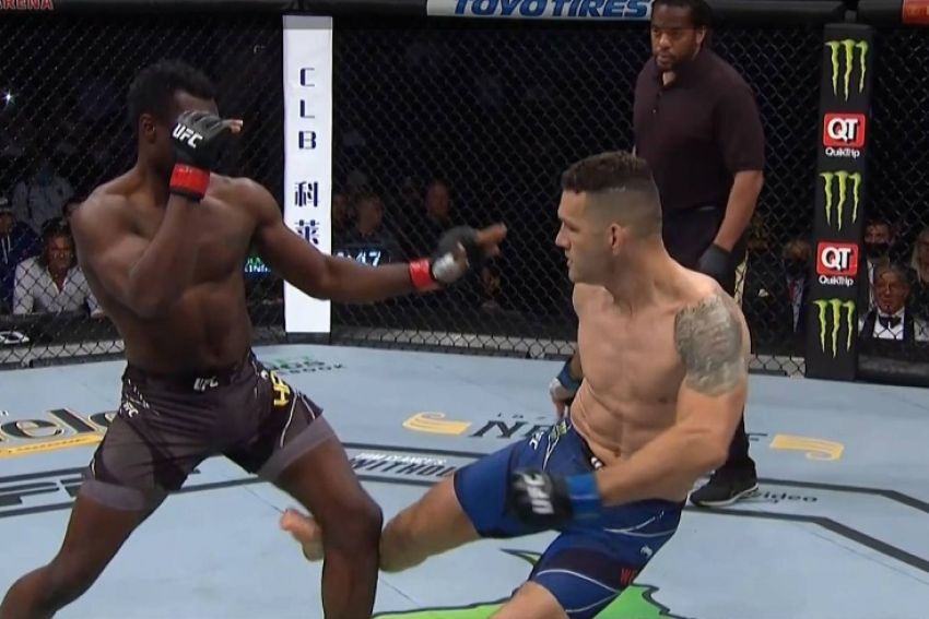 Chris Weidman has suggested that he may end his career after receiving a turning point in a fight with Uriah Hall