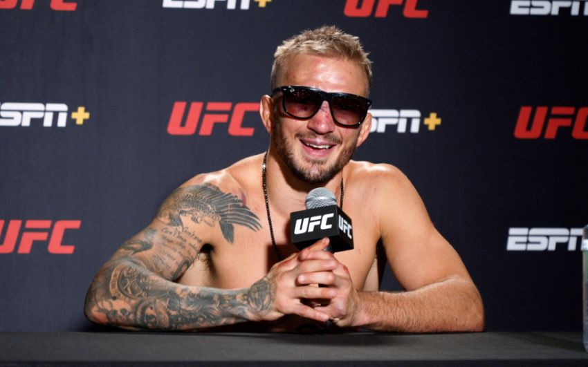 Ти Джей Диллашоу назвал лучшего бой UFC, это не Джон Джонс