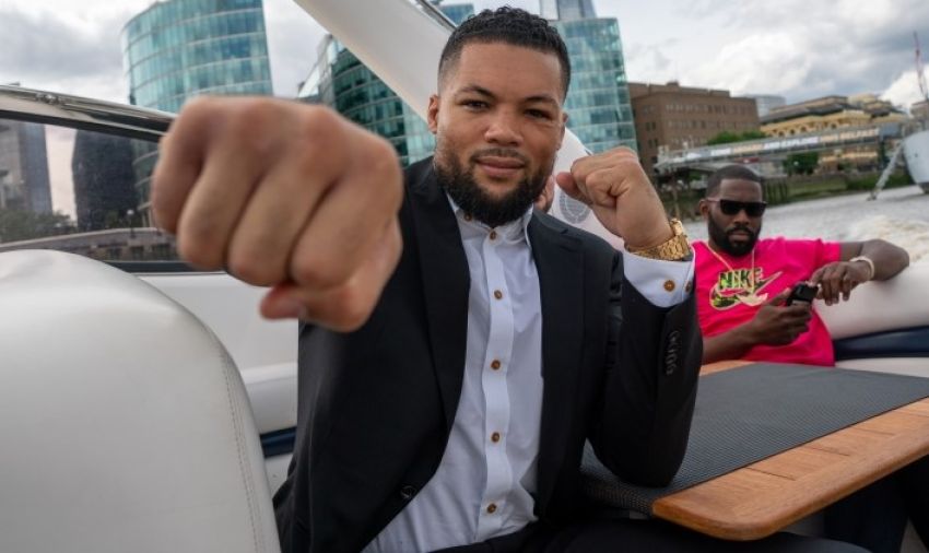 Joe Joyce is confident that Oleksandr Usyk will agree to hold their fight in the UK