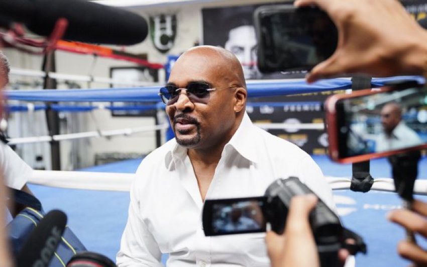Глава Mayweather Promotions: "Боб Арум просто выжил из ума"