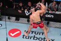 Иржи Прохазка успешно вернулся после поражения, нокаутировав Александра Ракича на UFC 300