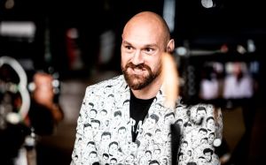 Тайсон Фьюри: "Я всю жизнь страдал от расистских оскорблений, даже сейчас меня называют бродячей п***ой"