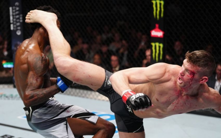 Видео боя Стивен Томпсон - Кевин Холланд UFC on ESPN 42