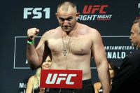 UFC 224: Алексей Олейник победил Джуниора Альбини удушающим