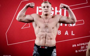 Слух: Сергей Павлович подписал контракт с UFC