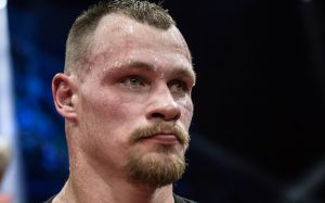 Стала известна возможная дата боя Арсена Гуламиряна и Алексея Егорова
