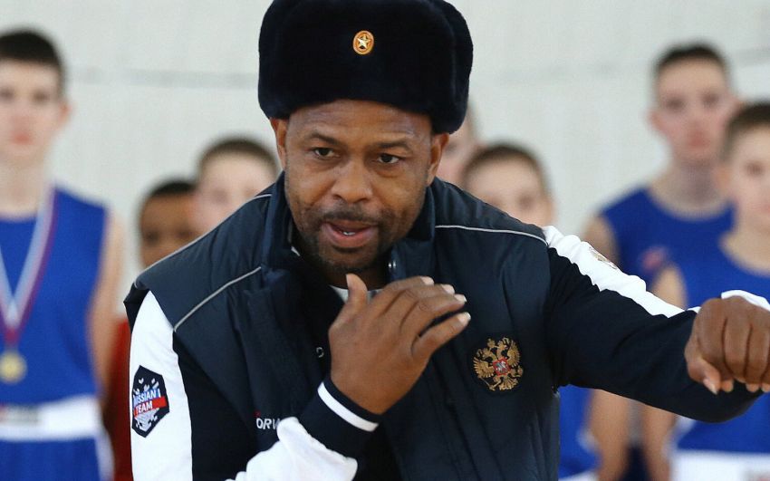 Рой Джонс оценил боксерские навыки Джигана