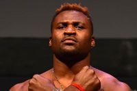 Фрэнсис Нганну прокомментировал заявление Джонса о срыве их боя по вине UFC