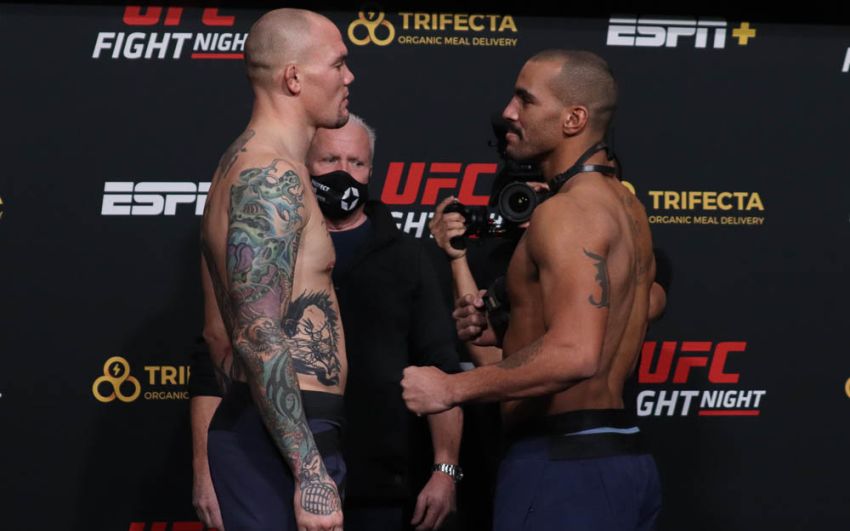 Энтони Смит и Девин Кларк согласились провести пятираундовый бой на UFC on ESPN 18