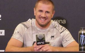Александр Романов рассказал, когда собирается побороться за чемпионский титул