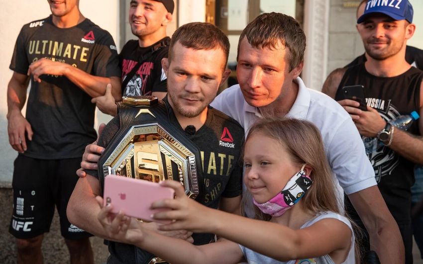 Шамиль Завуров назвал бойца лиги Хабиба, который сможет конкурировать с Петром Яном