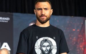 Эгис Климас прояснил ситуацию вокруг Ломаченко: "До конца года он не будет даже говорить о бое"