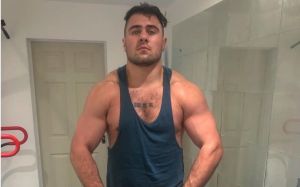 Дэвид Аллен признался, что сделал свою татуировку в честь Марвина Хаглера