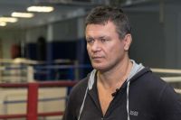 Олег Тактаров устал от вопросов о первом российском чемпионе UFC: "У меня з**б просто"
